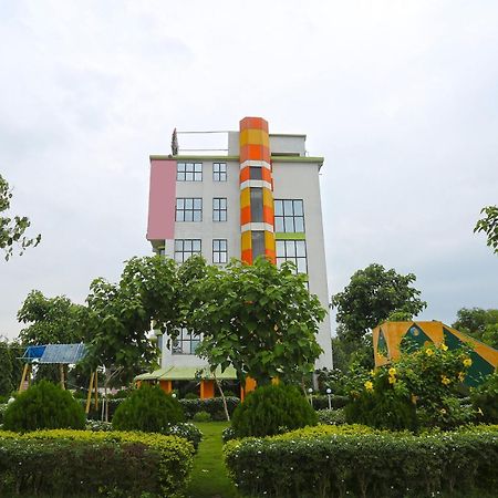 Collection O 8256 Amantran Resort Digha  Exterior foto